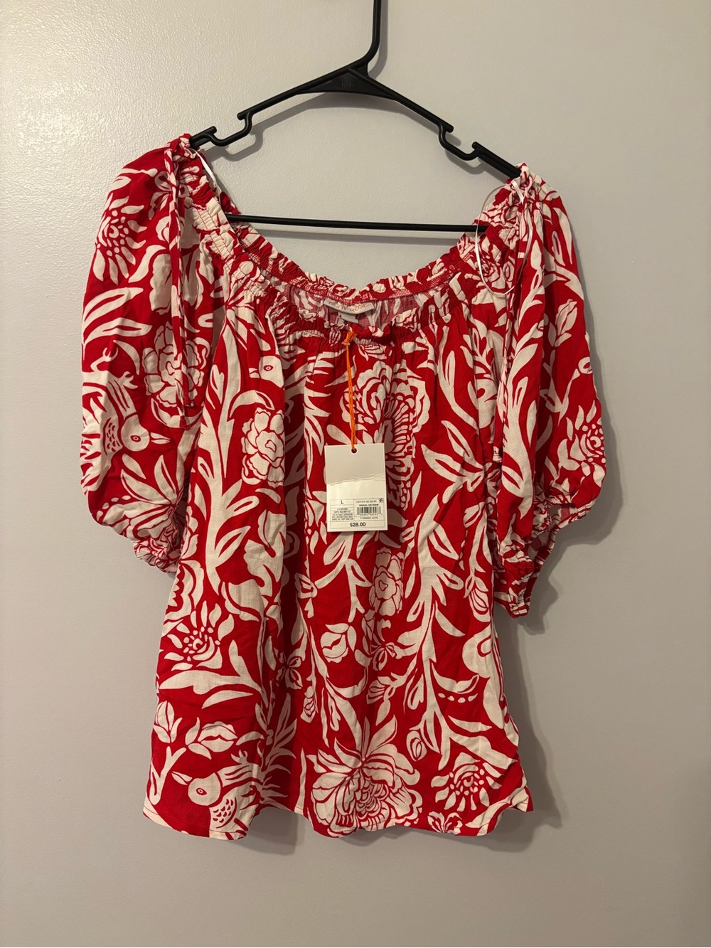 New large red and white floral off-the-shoulder blouse by Knox Rose - Picture 2 of 5